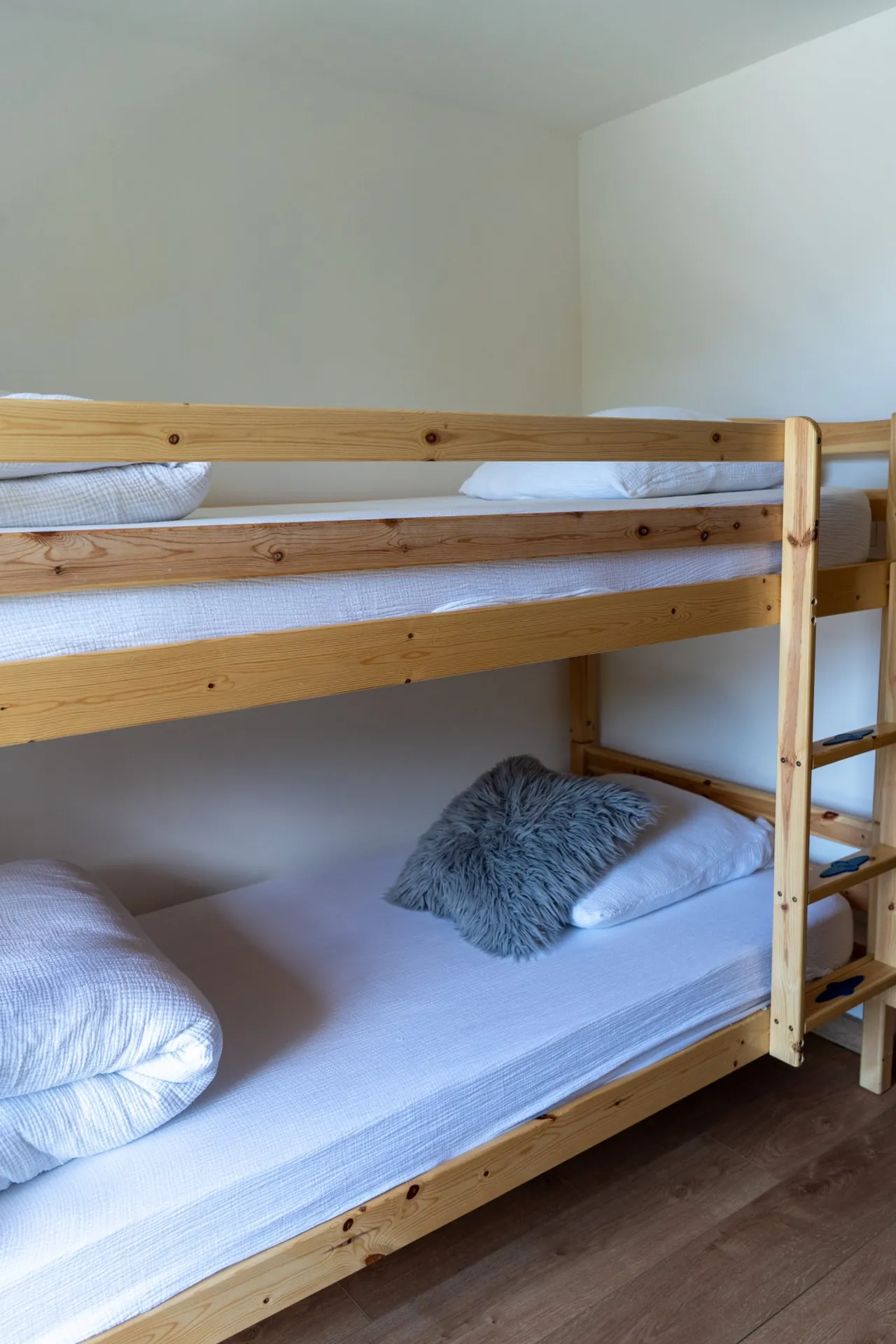 Lits superposés de la chambre familiale La Mélèze