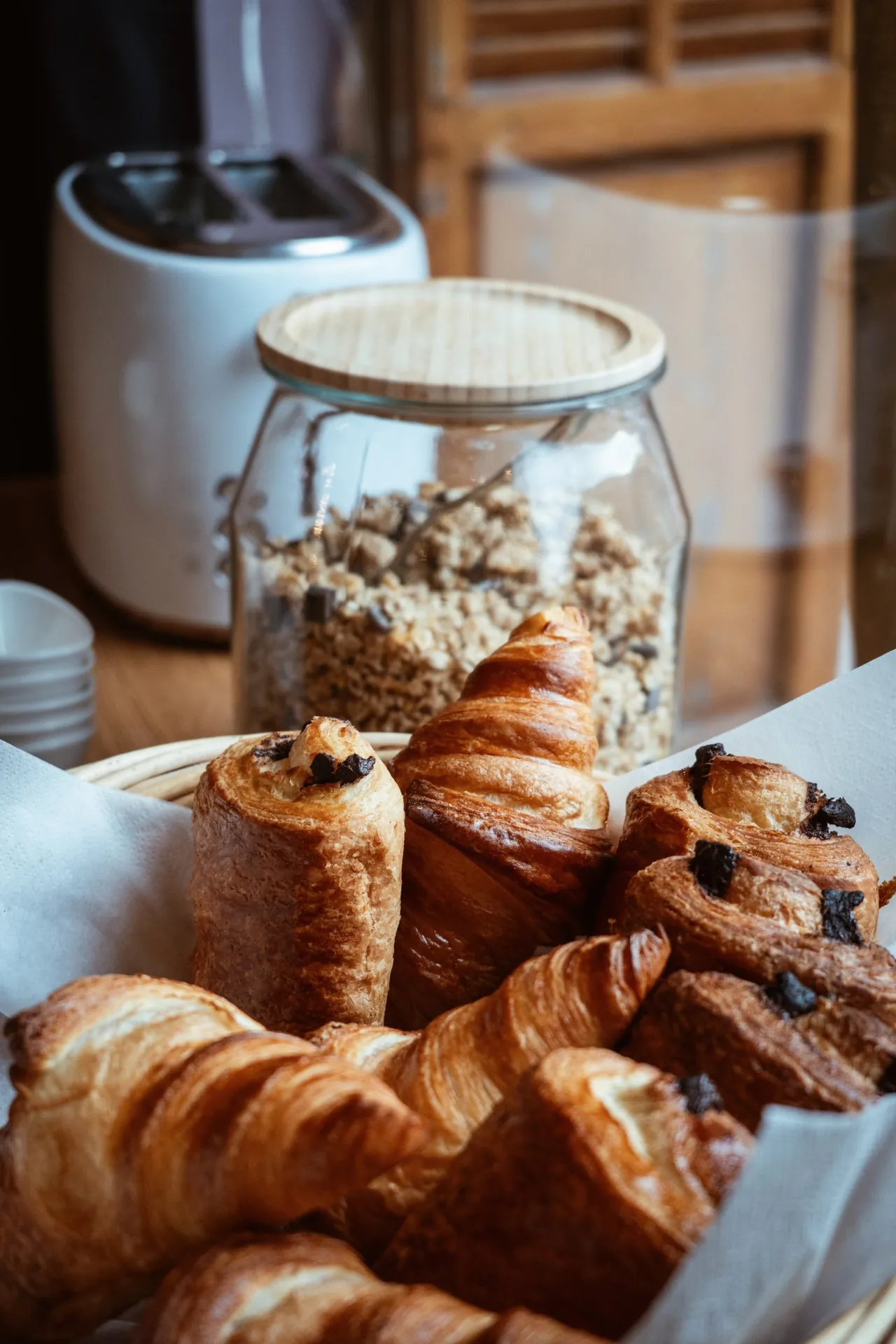 Croissants et viennoiseries du petit-déjeuner